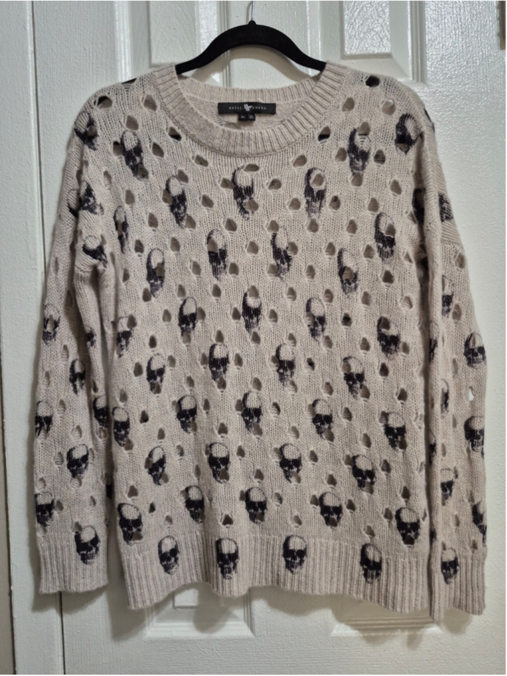 Women's Skull Cashmere Sweater XS Beige Black Distressed Skull Print